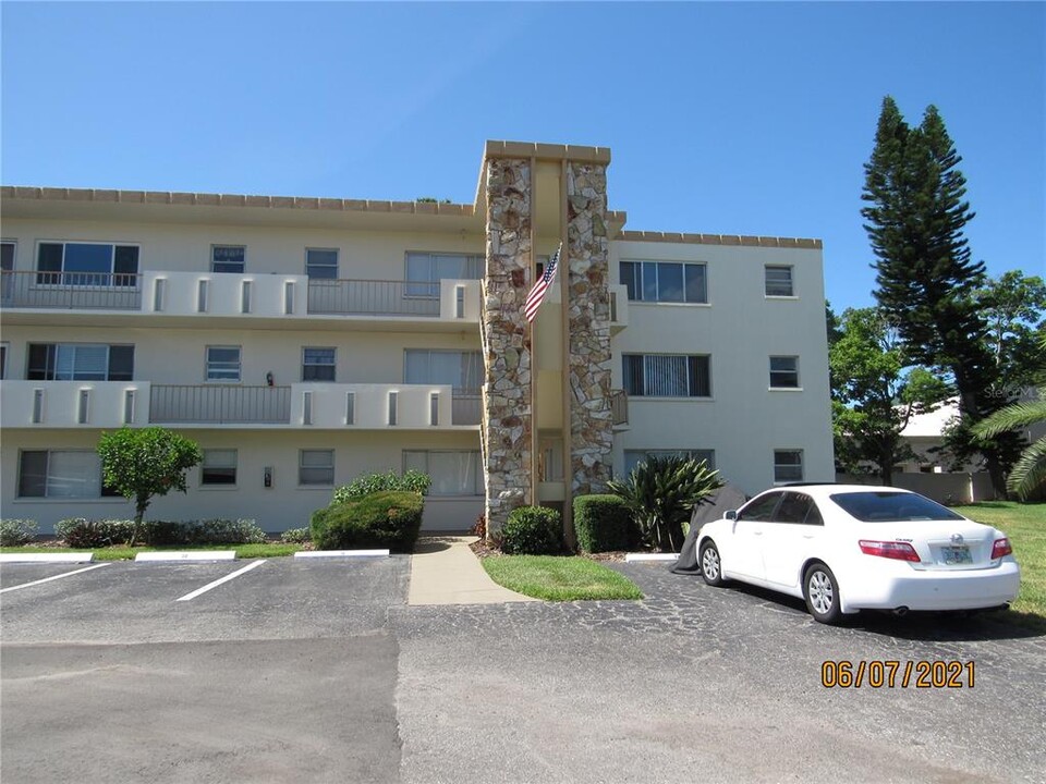 4480 Ironwood Cir in Bradenton, FL - Building Photo