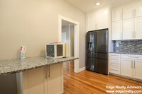 1896 Beacon St, Unit 2 in Brookline, MA - Building Photo - Building Photo