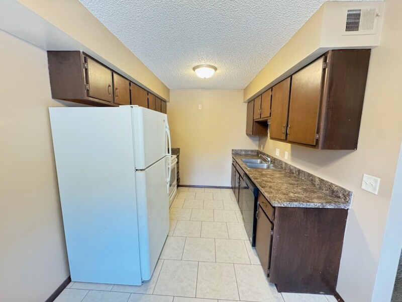 1822 Knox St in Lincoln, NE - Building Photo