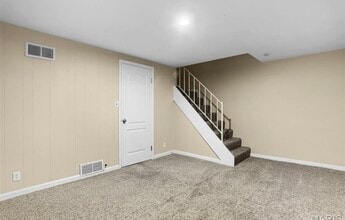 1243 Clarkson Ct in Ellisville, MO - Building Photo - Building Photo