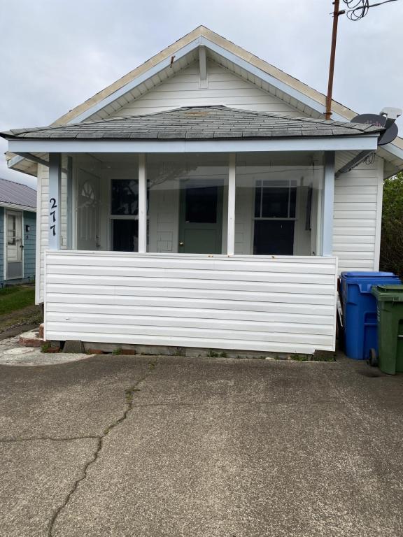 property at 277 W 1st St