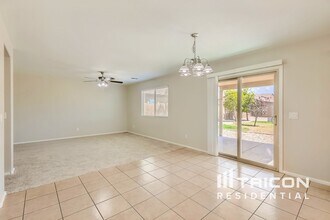 3513 S 89th Ave in Tolleson, AZ - Foto de edificio - Building Photo