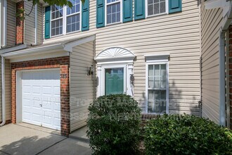 1345 Bell Rd in Nashville, TN - Foto de edificio - Building Photo