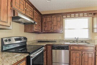 10616 S Blackwelder Ave in Oklahoma City, OK - Building Photo - Building Photo