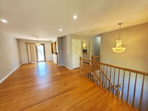 51 Harte Pl in Piscataway, NJ - Building Photo - Building Photo