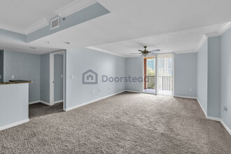 520 SE 5th Ave, Unit Apt 2409, in Fort Lauderdale, FL - Building Photo - Building Photo