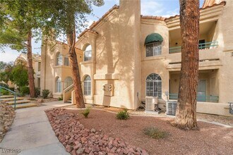 2251 Wigwam Pkwy in Henderson, NV - Building Photo - Building Photo
