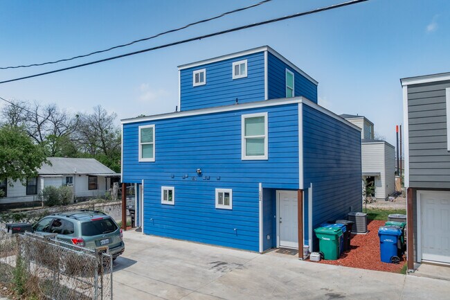 143 Huntington