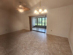 26186 Northern Cross Rd in Punta Gorda, FL - Foto de edificio - Building Photo