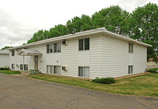 Centennial & Heritage Apartments in Farmington, MN - Building Photo - Building Photo