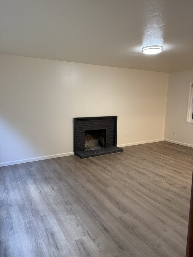 1454 Beverly Dr in Arcata, CA - Building Photo - Building Photo