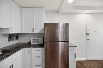 2401 H St NW in Washington, DC - Building Photo - Building Photo