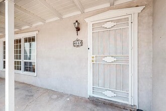 4112 Cherrydale Ct NW in Albuquerque, NM - Building Photo - Building Photo