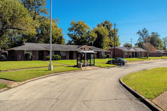 Pleasant Village in Houston, TX - Building Photo - Building Photo