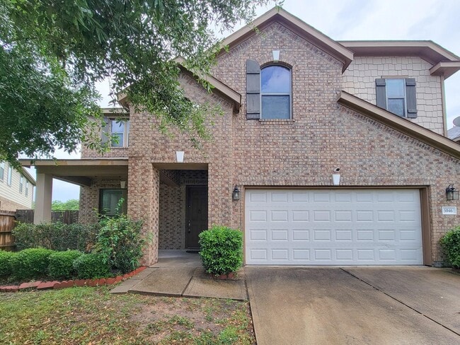 5046 Longlane Dr