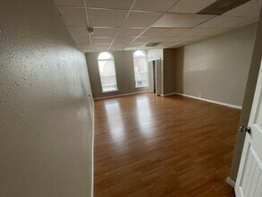 702 N Pine St in Rolla, MO - Building Photo - Building Photo