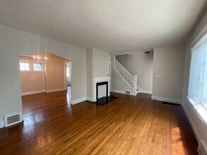 1725 Compton Rd in Cleveland Heights, OH - Building Photo - Building Photo