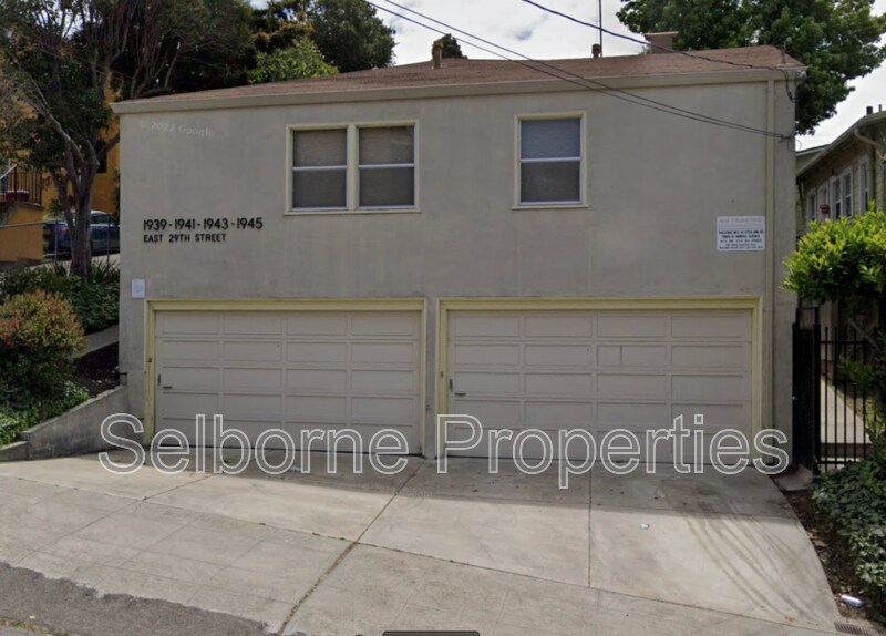 1943 E 29th St in Oakland, CA - Building Photo