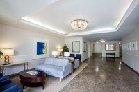 Lobby - Kingsley Tower Apartments in Los Angeles, California