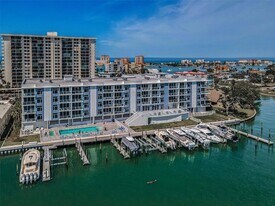 415 Island Way, Unit 509 in Clearwater, FL - Building Photo