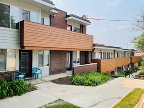 Park House Apartments in Madison, WI - Building Photo - Building Photo