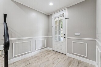 4571 Virginia Dr in Orlando, FL - Building Photo - Building Photo