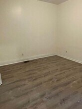 2912 Greenwood Ave in Louisville, KY - Building Photo - Building Photo