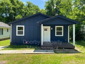 2310 Cushman St in Chattanooga, TN - Building Photo