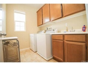 45855 Daviana Way in Temecula, CA - Building Photo - Building Photo