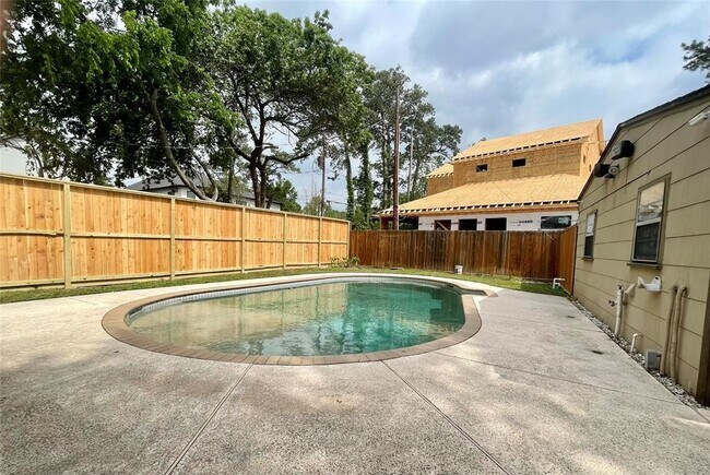 1428 W 43rd St in Houston, TX - Building Photo - Building Photo