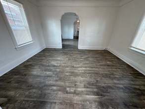 221 10th St in Greeley, CO - Building Photo - Building Photo