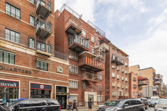 805 Bedford Ave in Brooklyn, NY - Building Photo - Building Photo