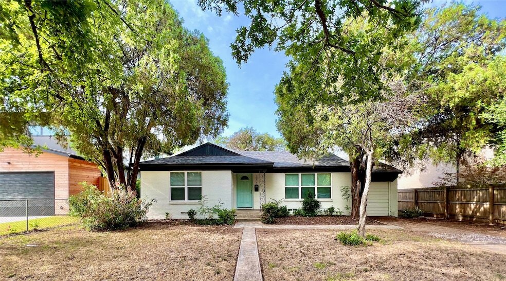 3928 Valley Ridge Rd in Dallas, TX - Building Photo