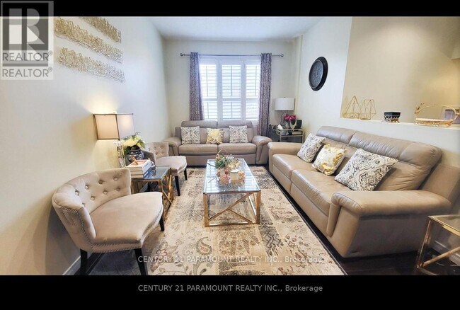 7155 Magistrate Terrace in Mississauga, ON - Building Photo - Building Photo