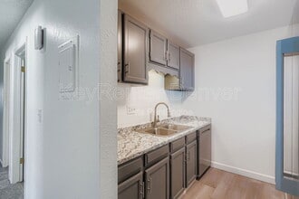 1112 Elysian Field Dr in Lafayette, CO - Foto de edificio - Building Photo