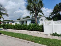 319 29th St in West Palm Beach, FL - Foto de edificio - Building Photo