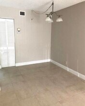 104 Gardens Dr, Unit 104 Gardens Drive in Pompano Beach, FL - Foto de edificio - Building Photo