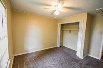 1315 Dawson St in San Antonio, TX - Building Photo - Building Photo