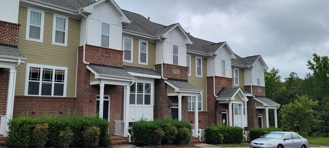 property at 828 Carpenter Glenn Dr