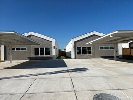 19 E Iris Ave in McAllen, TX - Building Photo