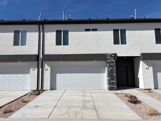 2875 W Cody Dr in Cedar City, UT - Building Photo - Building Photo