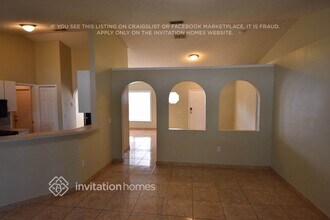 1332 Banbridge Drive in Kissimmee, FL - Foto de edificio - Building Photo