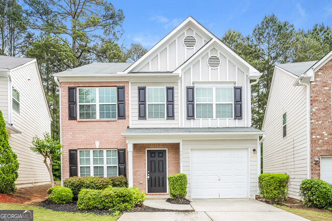 property at 9422 Lakeview Rd