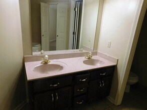 3726 Westridge Cove in Memphis, TN - Building Photo - Building Photo