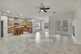 12052 Jade Ave in Spring Hill, FL - Building Photo - Building Photo