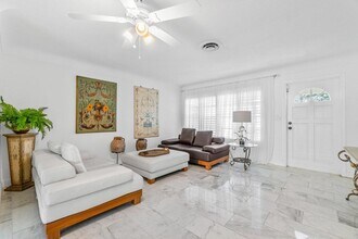 27 Pinehurst Ln in Boca Raton, FL - Building Photo - Building Photo