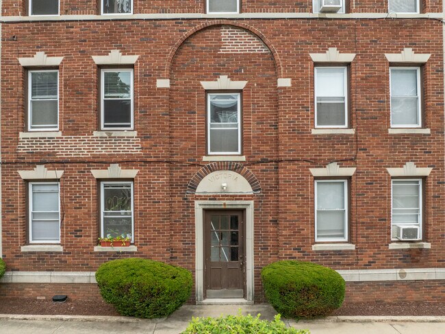 394 Whitney Ave in New Haven, CT - Building Photo - Building Photo