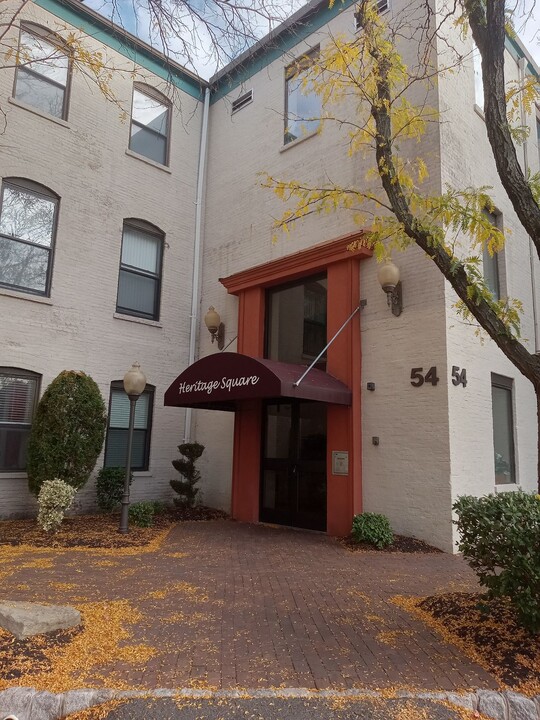 54 W Cherry St, Unit 202 in Rahway, NJ - Foto de edificio