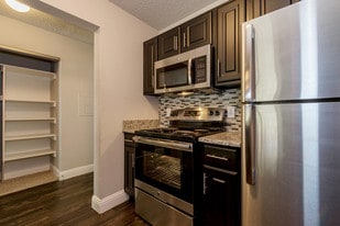 2 bedroom apartments for rent in 75228 dallas tx