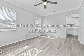 2920 Emerson Ave S in St. Petersburg, FL - Building Photo - Building Photo